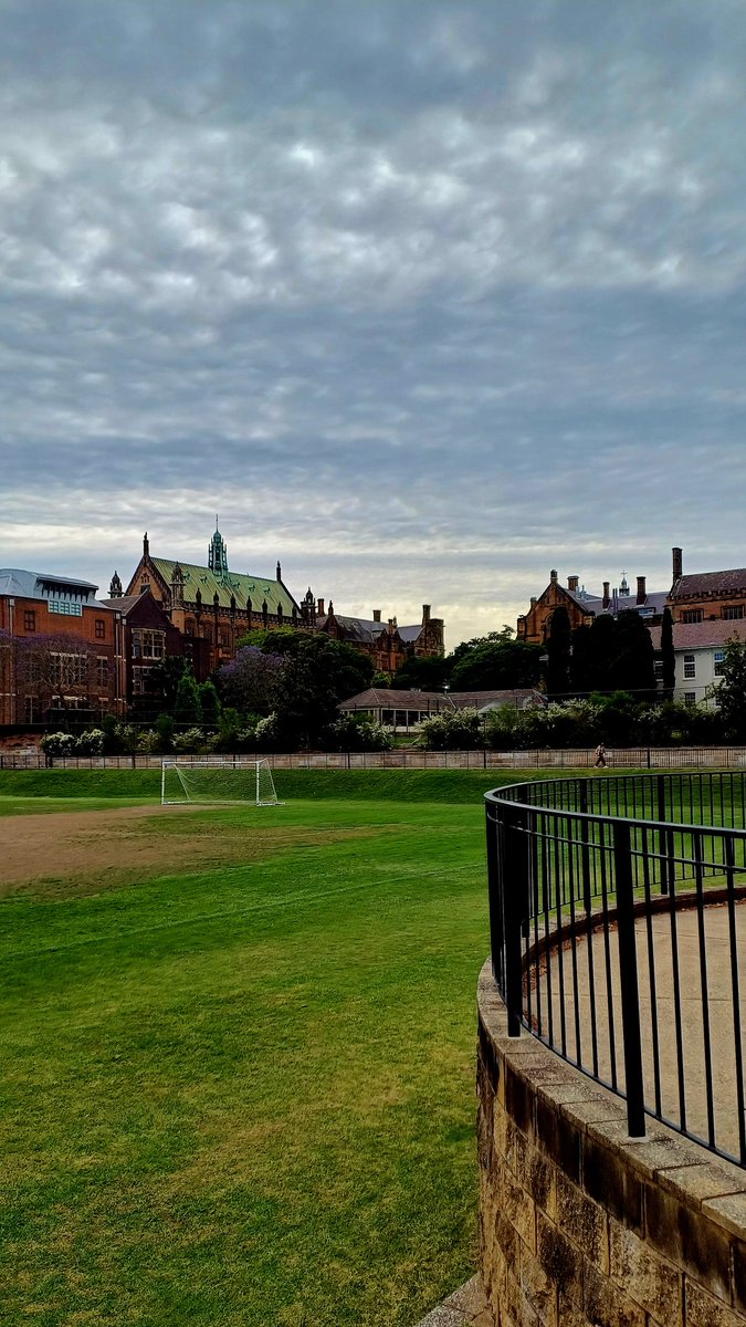 YusashaPillay31's tweet image. First day at Prof. Eddie Holmes&apos;s lab at @Sydney_Uni 🧬

Grateful for the tour and warm welcome from The Holmes Lab 😊

#metagenomics #climade