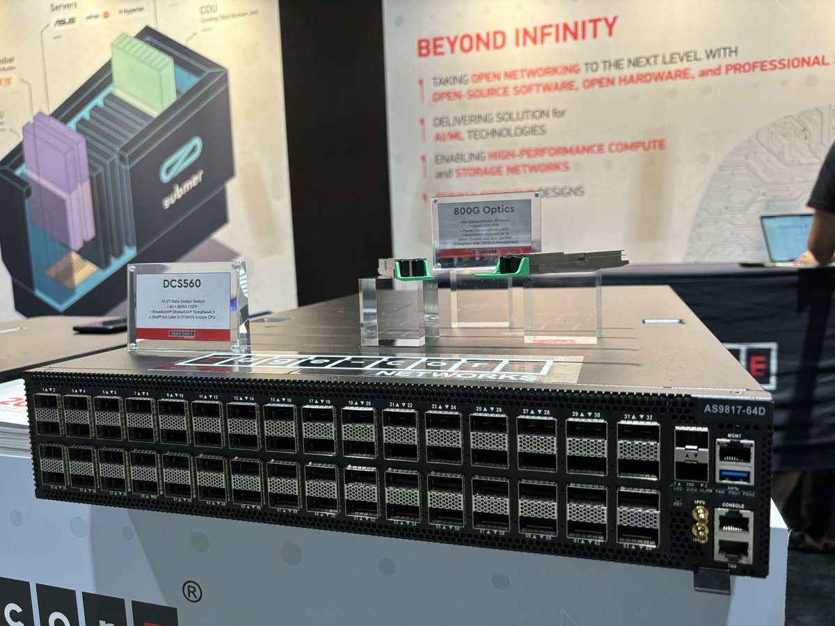 🌎We are at  #OCPSummit23! Visit booth #C10 for:
- Optimized 51.2T Network Solution for AI/ML
- High-performance Computing with Low Latency
- Broadband Solutions with Tibit MicroPlug Integration
- Scalable Solutions for IDC, Enterprise, and Campus Networking
- Eco-Friendly Design