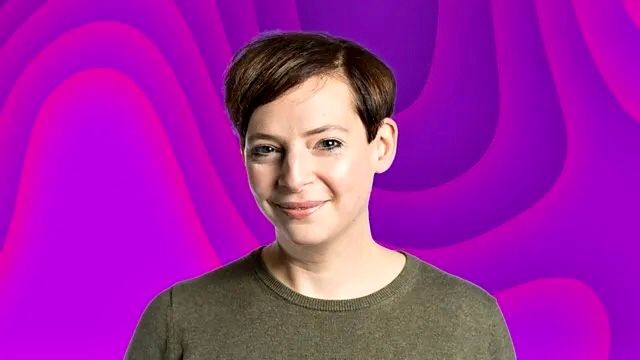 RadioWatcher's tweet photo. Radio legend hits out at BBC as she announces she’s leaving and says ‘my job has ceased to exist’ https://t.co/CBF1L8xeTp

#bbclr #radionews #norfolk #bbclocal #presenternews #ukradio #eastanglia #bbceast #bbcradionorfolk https://t.co/5w7g2ea4fm