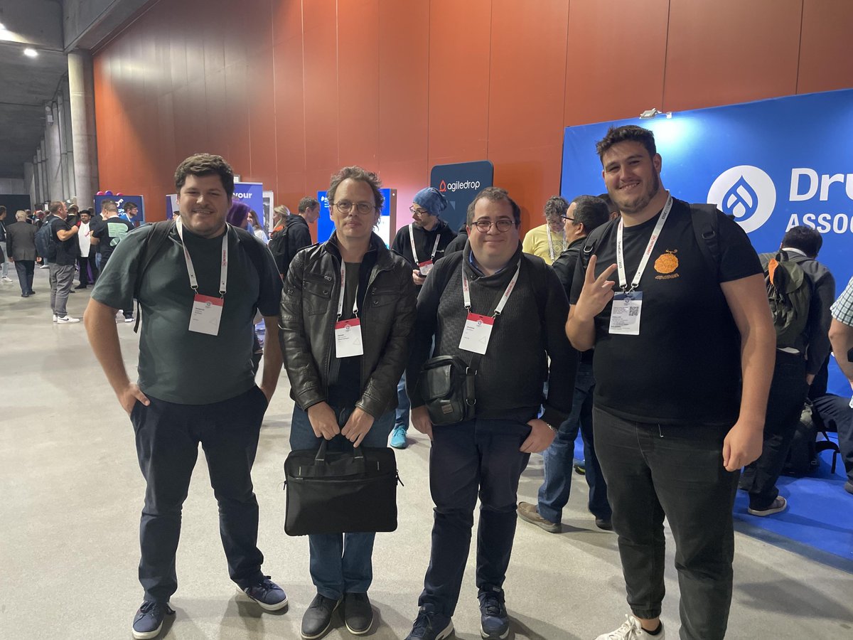 SQLI_FR's tweet image. #Événement Nous sommes présents au @DrupalConEur ! Nos experts font le plein de conférences afin de se tenir informés des dernières actualités et vous offrir ainsi un accompagnement toujours plus performant dans vos projets digitaux !
#Playthedigitalgame #Drupal #DrupalCon