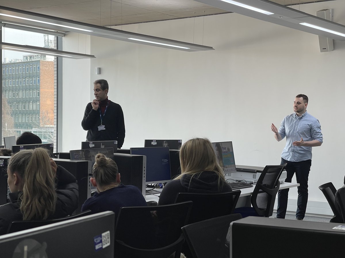 Our latest blog is now live! Discover insights of online student engagement and how curriculum effectiveness was assessed. Don't miss out on this read!

hubs.ly/Q025LLBX0

#CurriculumEffectiveness #StudentFeedback #OnlineTeaching #StudentEngagement