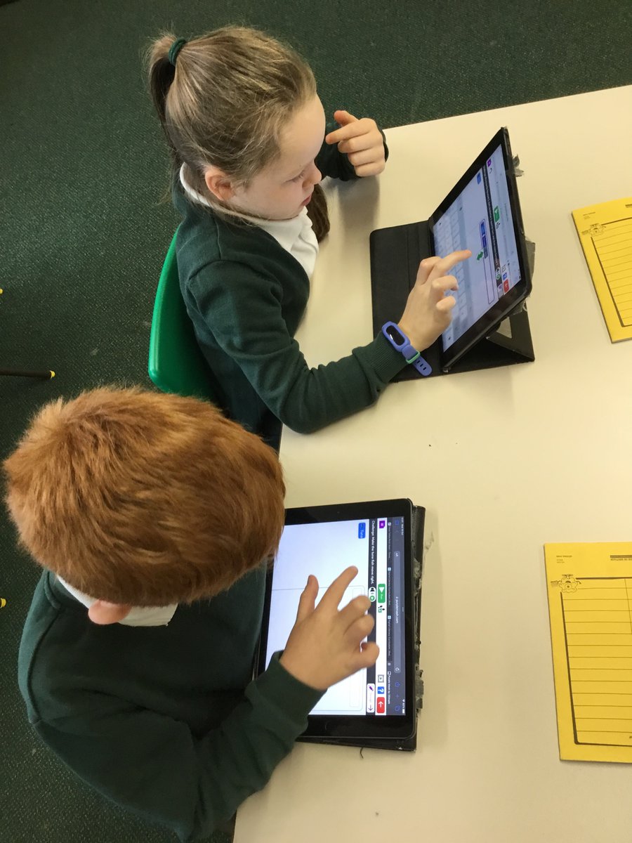 DaneRoydY3_4's tweet image. We have loved learning about coding this week as a part of #EUCodeWeek #DaneRoydComputing @DaneRoydSchool