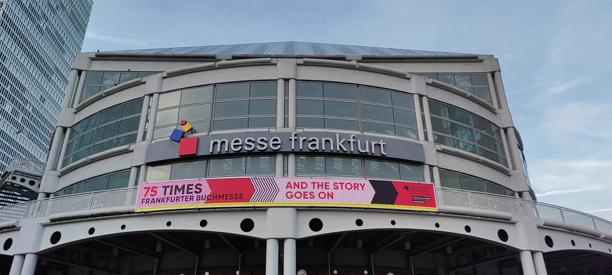 IlPortico_'s tweet photo. Inizia oggi la Frankfurter Buchmesse @Book_Fair: il Portico è presente anche quest'anno con @Dehoniane e @mariettieditore, ci trovate nella Hall 5.0 allo stand A22. https://t.co/g2kq5WWeEW