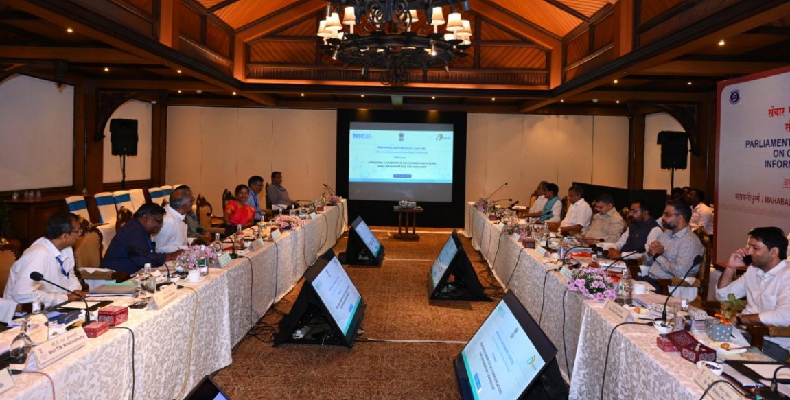 NICMeity's tweet photo. Parliamentary Standing Committee on Communications &amp; IT, during their study Visit to Mahabalipuram, reviewed the functioning of @NICMeity. Officials from Tamil Nadu State Centre presented the role of NIC in eGovernance and implementation of One-Nation One-Platform applications. https://t.co/KjVyhsaB86