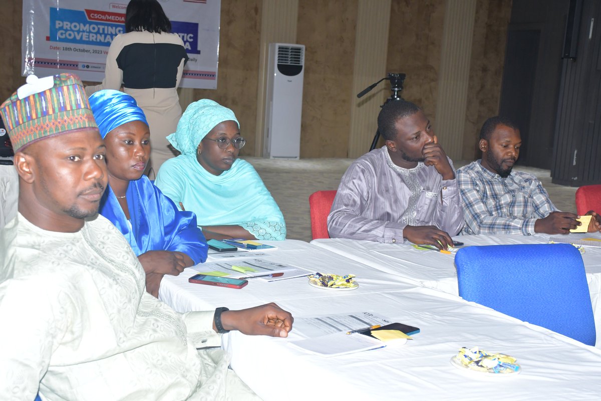 TheICIR's tweet photo. Participants at the ongoing Media-Civil Society Organisation Round Table Meeting
Organised by #TheICIR with support from the US Embassy Abuja @USinNigeria
#Kano #MediaCSODialogue #journalism #ICIRPDGP #USEmbassy #DemocraticGovernanceProject2023
@MissBello597 @abduljalil37815 @KGimbiya @RabiuMusa55 @MustaphaYauri @Learn_Ruffle @Abubakarmtahir4 @kamaludyn01 @SaweShereefdeen @AbdulwaheedSof3 @Hammad_AbdulR1 @FrancisSardauna @wikkitimes @NTANewsNow @dayoaiyetan @TheNationNews @LeadershipNGA @BUKfm @KanoFocus @visionfm_921 @allnewsngr @radionigeriahq @THISDAYLIVE @Zulaiha_danjuma @shuaibu_mariya @JulietNonye12 @Nannews_ng