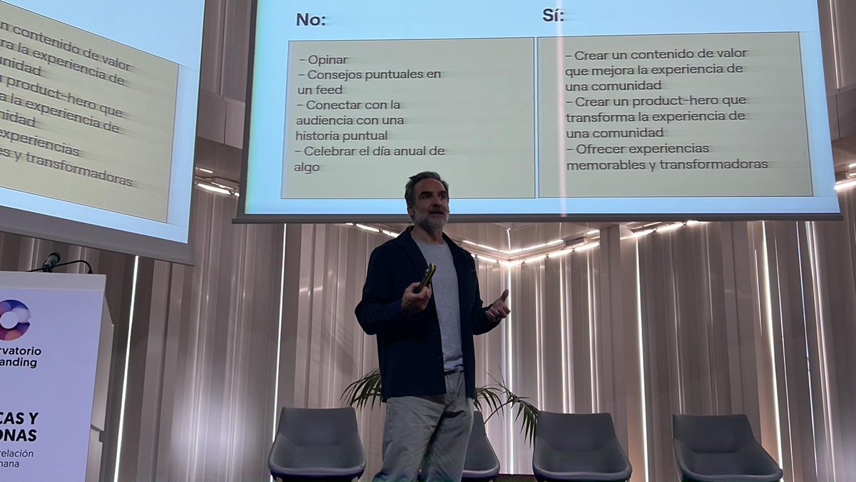 "Si contribuimos en lugar de comunicar, estamos hablando de la realidad de las personas y no de las marcas. Buscar qué motiva a las personas. En esa realidad quiero contribuir para que te la pases mejor", explica <a href="/RafaSoto/">Rafa Soto</a> en el #OBBarcelona2023