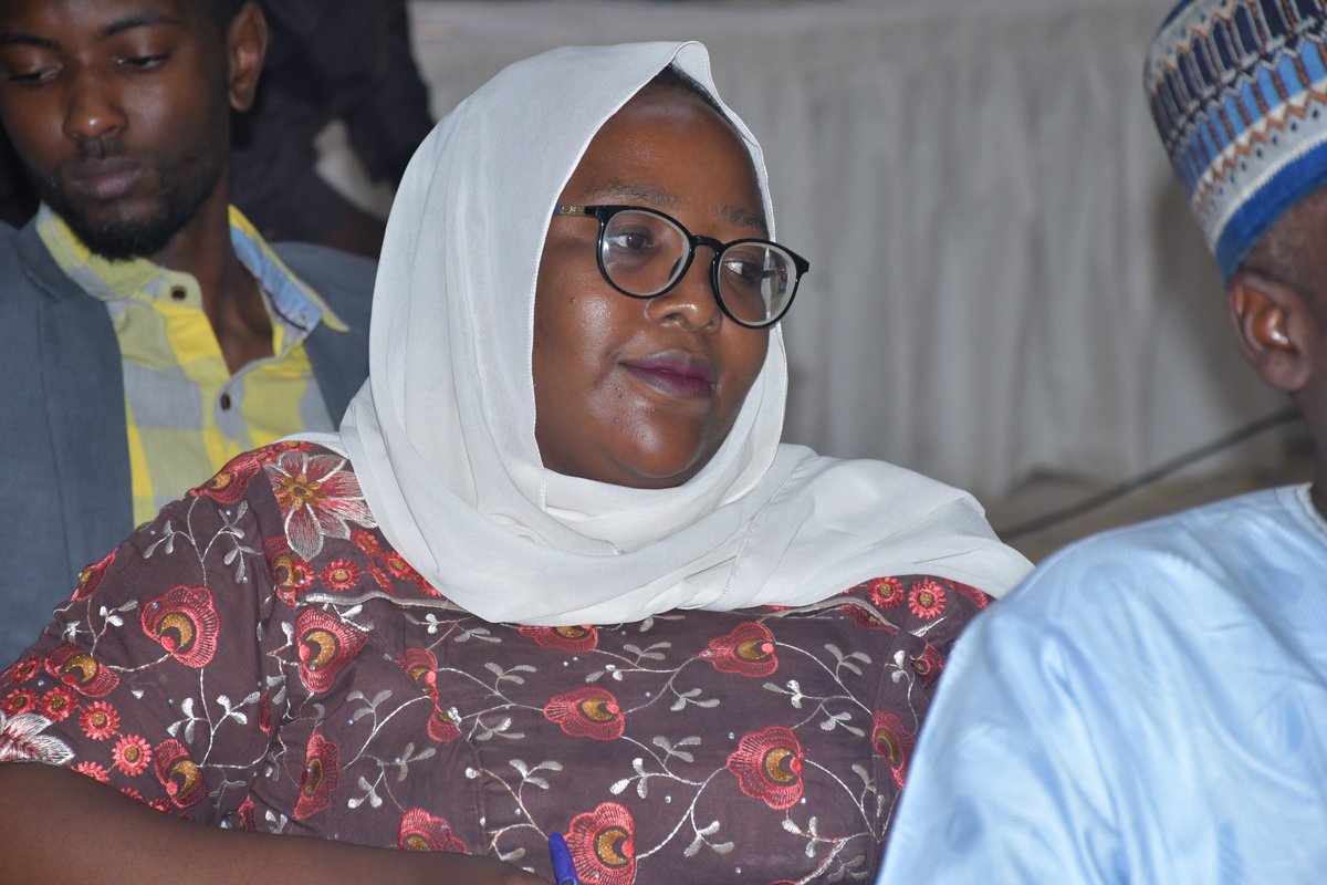 TheICIR's tweet photo. Participants at the ongoing Media-Civil Society Organisation Round Table Meeting
Organised by #TheICIR with support from the US Embassy Abuja @USinNigeria
#Kano #MediaCSODialogue #journalism #ICIRPDGP #USEmbassy #DemocraticGovernanceProject2023
@MissBello597 @abduljalil37815 @KGimbiya @RabiuMusa55 @MustaphaYauri @Learn_Ruffle @Abubakarmtahir4 @kamaludyn01 @SaweShereefdeen @AbdulwaheedSof3 @Hammad_AbdulR1 @FrancisSardauna @wikkitimes @NTANewsNow @dayoaiyetan @TheNationNews @LeadershipNGA @BUKfm @KanoFocus @visionfm_921 @allnewsngr @radionigeriahq @THISDAYLIVE @Zulaiha_danjuma @shuaibu_mariya @JulietNonye12 @Nannews_ng
