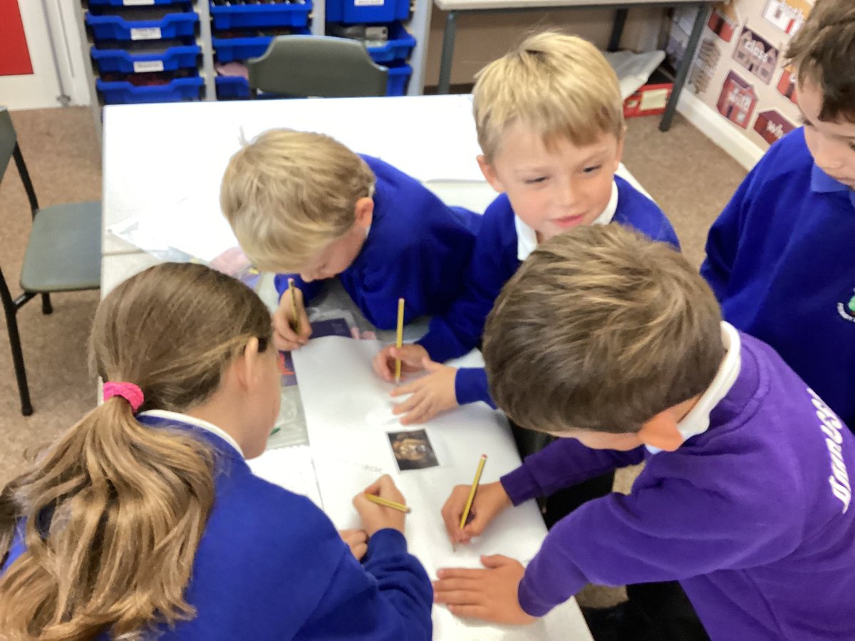 In Year 2 we are annotating the poem ‘ Life doesn’t frighten me’. We started by working as a group thinking of expanded noun phrases for objects in the poem.