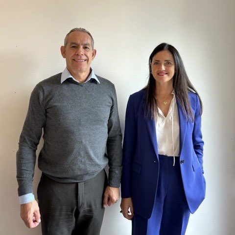 Charles Ferreira (@charlesffdanse) on Twitter photo Hier, j'ai eu le plaisir de rencontrer la députée <a href="/VBazinMalgras/">Valérie Bazin-Malgras</a> à l'Assemblée Nationale pour échanger sur la proposition de loi qu'elle porte, visant à professionnaliser l'enseignement de la danse en tenant compte de la diversité des pratiques.
#AssembleeNationale #danse #sport Hier, j'ai eu le plaisir de rencontrer la députée <a href="/VBazinMalgras/">Valérie Bazin-Malgras</a> à l'Assemblée Nationale pour échanger sur la proposition de loi qu'elle porte, visant à professionnaliser l'enseignement de la danse en tenant compte de la diversité des pratiques.
#AssembleeNationale #danse #sport