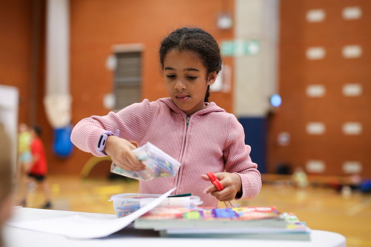 LetMePlay_UK's tweet photo. Looking for the perfect Half Term plan? 🌈 Let Me Play's Fun Weeks have it all! Mornings with Multi-Sports, Arts &amp; Performing Arts 🎭🏀. Afternoons? Think Nerf Wars &amp; Laser Tag 🤩. Plus, 'choosing time' for films, games &amp; more! Find out more ➡️ https://t.co/t1BtAd1Xet https://t.co/RQ6a4LWz4m