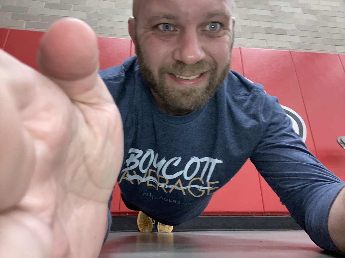 KeithPiccard's tweet photo. @GRMarathon @MikeREarnshaw @martian434 @ziz87 @RyanBJackson1 @mccreah10 @MistahBruno @fit_leaders @MelindaHoward4 @ValChavez2018 Day 18 of 377 days until @GRMarathon 2024 & doing 30 minutes of cross training in and #OctoberPlankChallenge in our @AllendaleWrestl room. @MikeREarnshaw @martian434 @NathalieR71 @ziz87 @RyanBJackson1 @mccreah10 @MistahBruno @fit_leaders @MelindaHoward4 @ValChavez2018 https://t.co/E2xBHBudUq