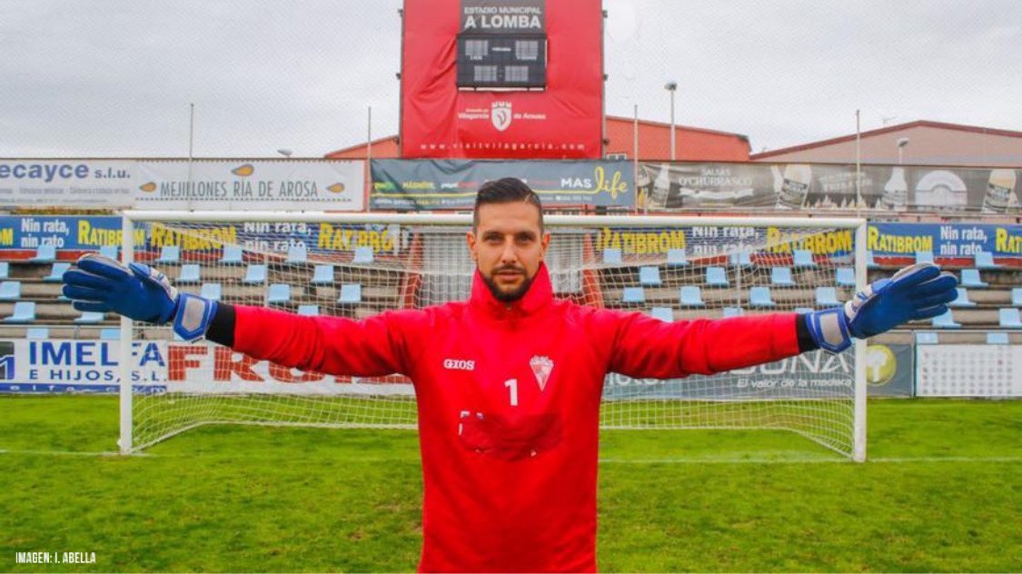 🔊 98.3 | ⚽️ Hablaremos con el portero vigués del <a href="/ArosaSCOficial/">Arosa SC</a>, Manu Táboas, tras es el sorteo de #CopaDelRey celebrado ayer. Jugarán contra el <a href="/GranadaCF/">Granada CF ❤️⚪️</a>.