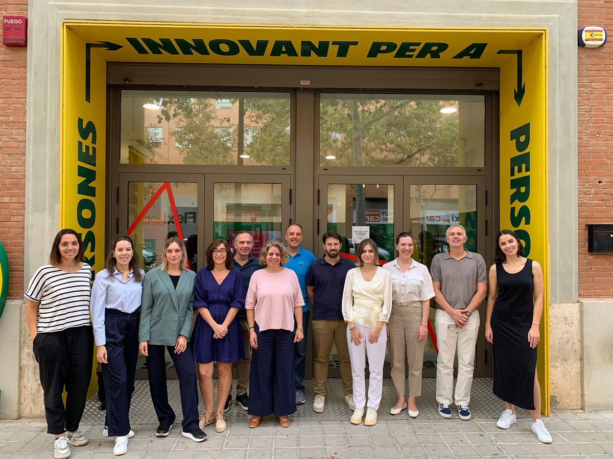 VLCInnovation's tweet image. PROYECTO 😎Seguimos en la reunión del proyecto europeo #Resil4Care.
🌏Con el consorcio europeo estamos avanzando para ayudar a las personas cuidadoras mediante el uso de plataformas y grupos de apoyo online 🤳
🔎Info:  lasnaves.com/proyectos/resi…
@EUErasmusPlus #CiudadCompartida