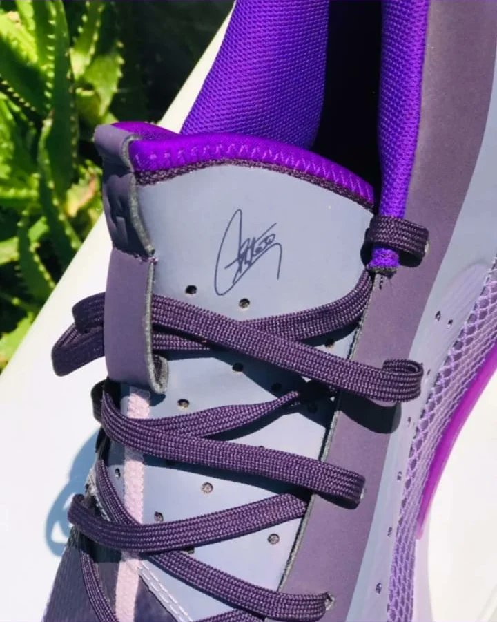 essentialZim's tweet image. #UA
#readilyavailable
#clearancesale 
#originalsonly 
#boxed 
#Sneakers 
Visit us at Corner Lezard Avenue and Prince Edward road, Milton park Kensington ✅
+263783945122✅
@essentialZim