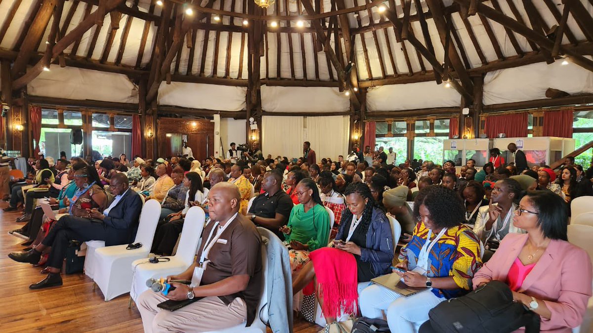 DjadidSaada's tweet photo. J’ai l’honneur de participer au Sommet de l’innovation sur les pratiques néfastes, qui se tient à Nairobi, au Kenya. 

Unissons nos efforts pour construire un monde meilleur pour tous.

@GPtoEndFGM  @UNFPAKen  @UNFPATCHAD  @BornSaleema  @CostlyDr  @OdhiamboOlela https://t.co/g7lfJieHVI