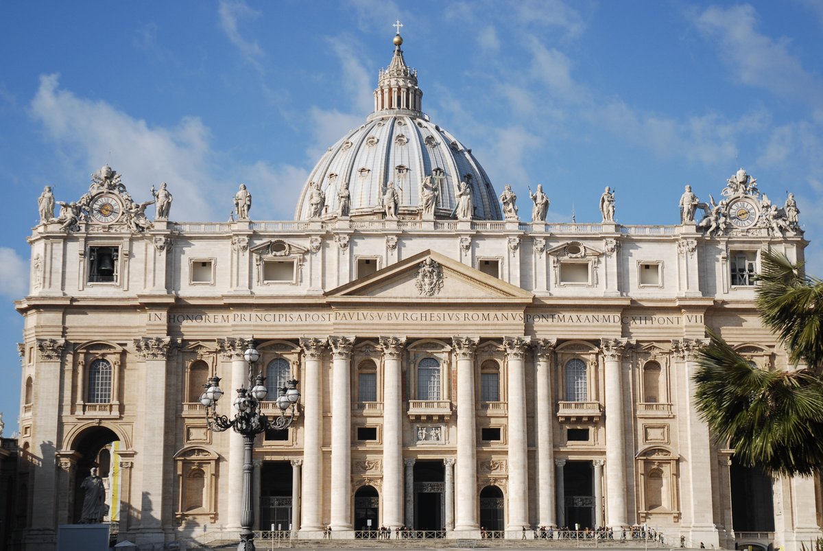 PTZ cameras installed in St Peter’s Basilica in the Vatican for the first time bit.ly/3tEcTaD #avtweeps <a href="/sonyproeurope/">Sony | Professional Europe</a>
