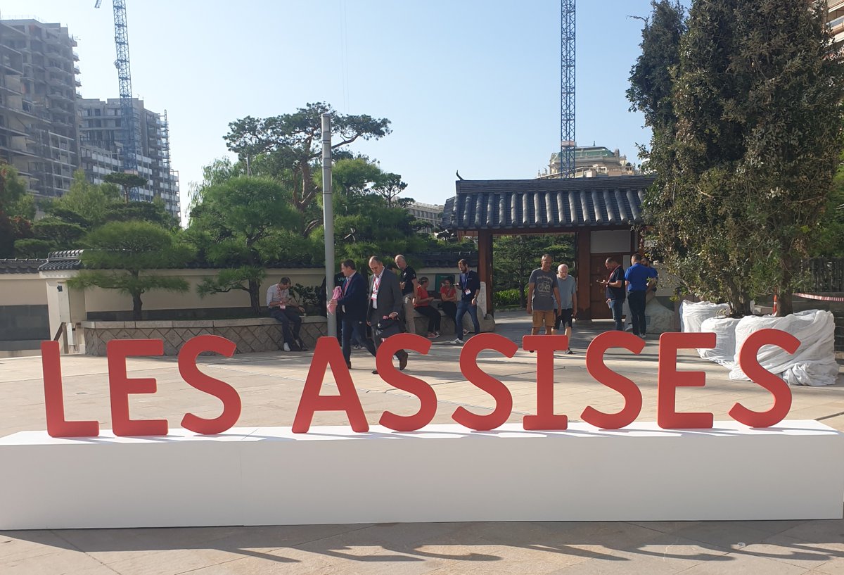 VMware France tweet media