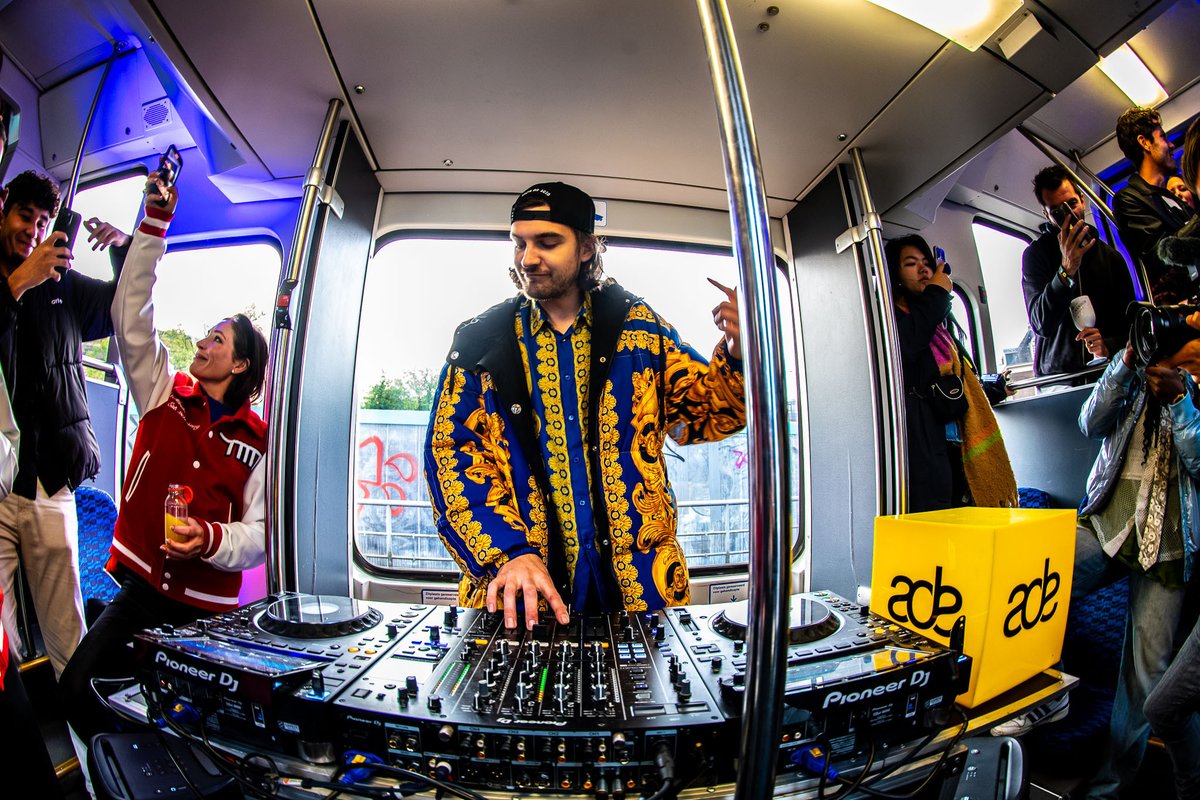 ADE_NL's tweet photo. 🤟.@reinierzonnevel just kicked off his ADE with an intimate listening session of “Heaven Is Mad (For You)” in a moving tram! In front some of his biggest fans who were lucky enough to be there...

🏎️Next stop: ADE Lab to host his Filth On Acid Demo Drop! https://t.co/P2sebqqwd7