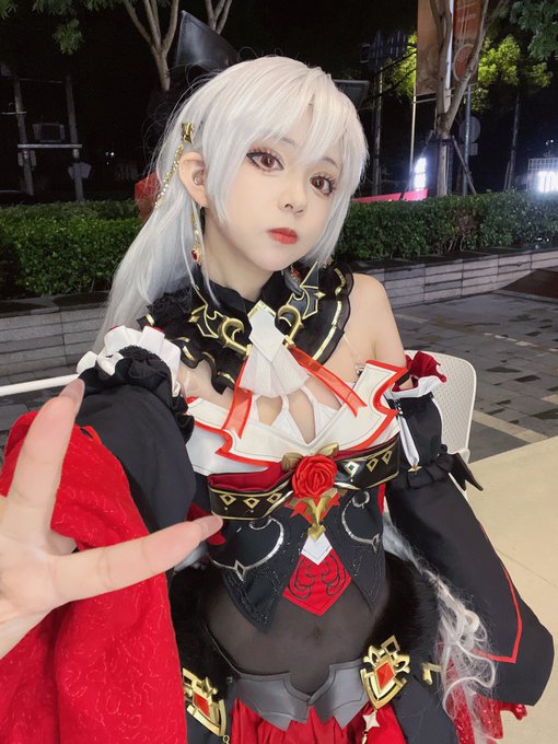 Twitterのコスプレ画像24