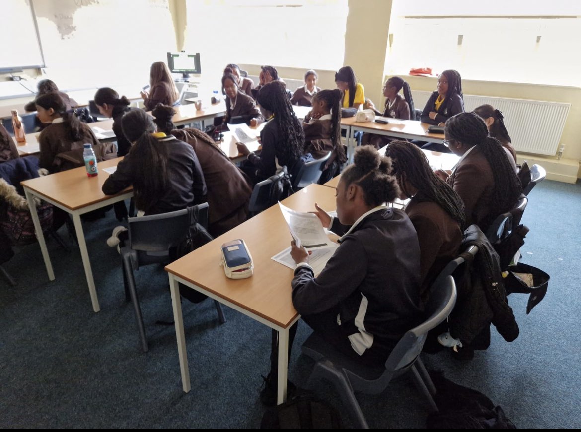 StAngelas_Sch's tweet photo. Thank you to the National Archives for leading a history workshop on resistance to slavery in the Caribbean. Year 9 students explored a range of sources to discover the different ways communities resisted the slave trade. 

#BlackHistoryMonth 
#sourcework https://t.co/fK0lgPBVAg