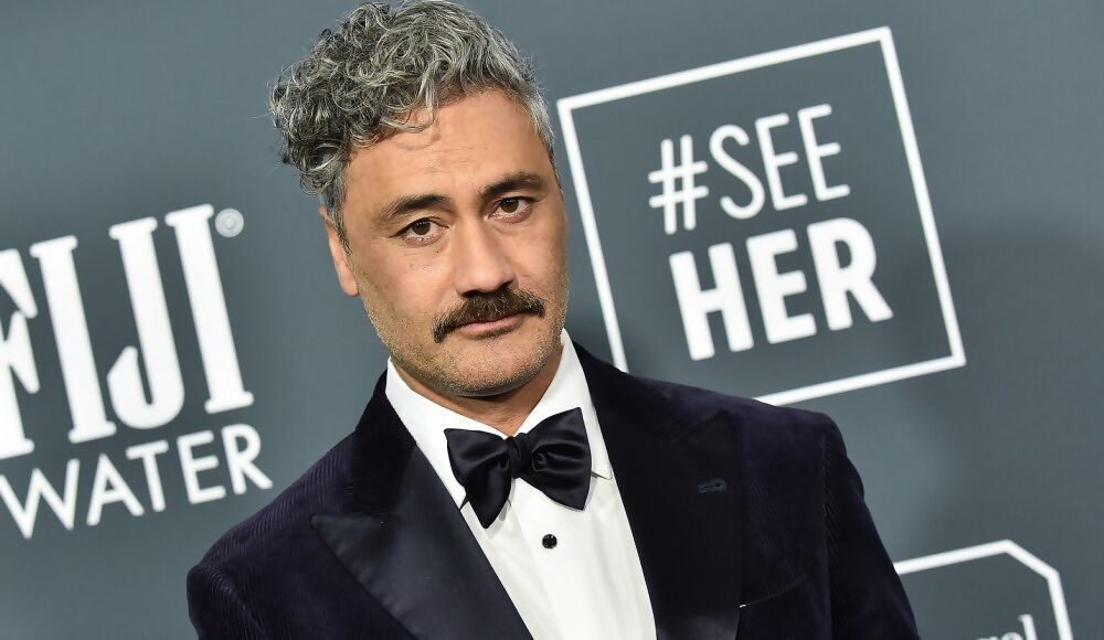 filmstories's tweet photo. It looks as though Taiki Waititi has picked his next film as director, with an adaptation of Klara & The Sun on the cards...
https://t.co/JVmIXnbUWT
#TaikaWaititi
#CannotThinkOfAnotherHashtag
#PleaseDoNotFireMe https://t.co/dVRO4xP6C7