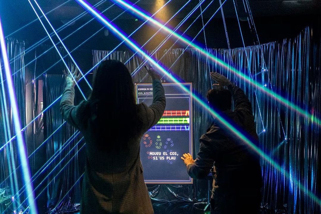 COMMON AI VERSE
Exposición IA: Inteligencia Artificial 
18.10 - 17.03.24
CCCB

El proyecto, encargado por el CCCB y desarrollado en colaboración con prestigiosas organizaciones y artistas, entre ellos el Instituto Espronceda de Arte y Cultura. 

elpais.com/cultura/2023-1…