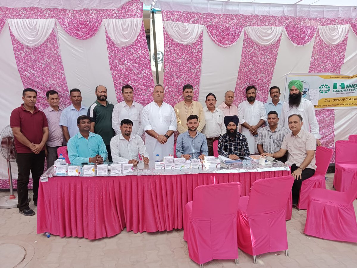kharar_mc's tweet photo. MC Kharar organized a medical camp for sanitation workers under the guidance of Executive Officer. 
#SwachhAmritMahotsav #SwachhBharatMissionUrban #SwachhBharatGov #PmidcPunjab #YouthVsGarbage #SayNoToPlastic #GarbageFreeCity #ZeroWasteFunction #SwachhtaHiSeva https://t.co/rmzxNJNPjA