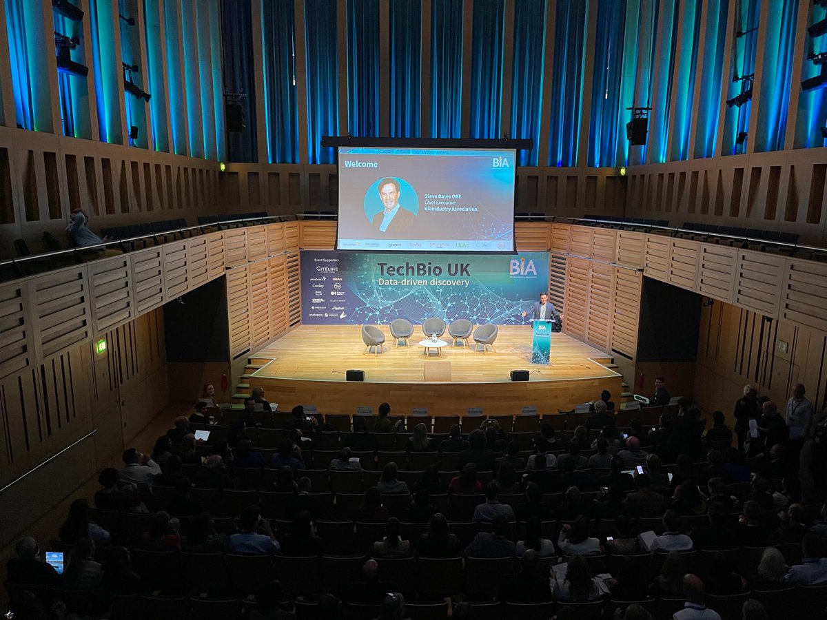 BIA_UK's tweet photo. We have our #keynotespeakers Steve Bates OBE FMedSci, CEO (@BIA_UK) and Indro Mukerjee, CEO (@innovateuk) #TechBioUK #TechBio🙌🔊 https://t.co/eisMeDe4ia