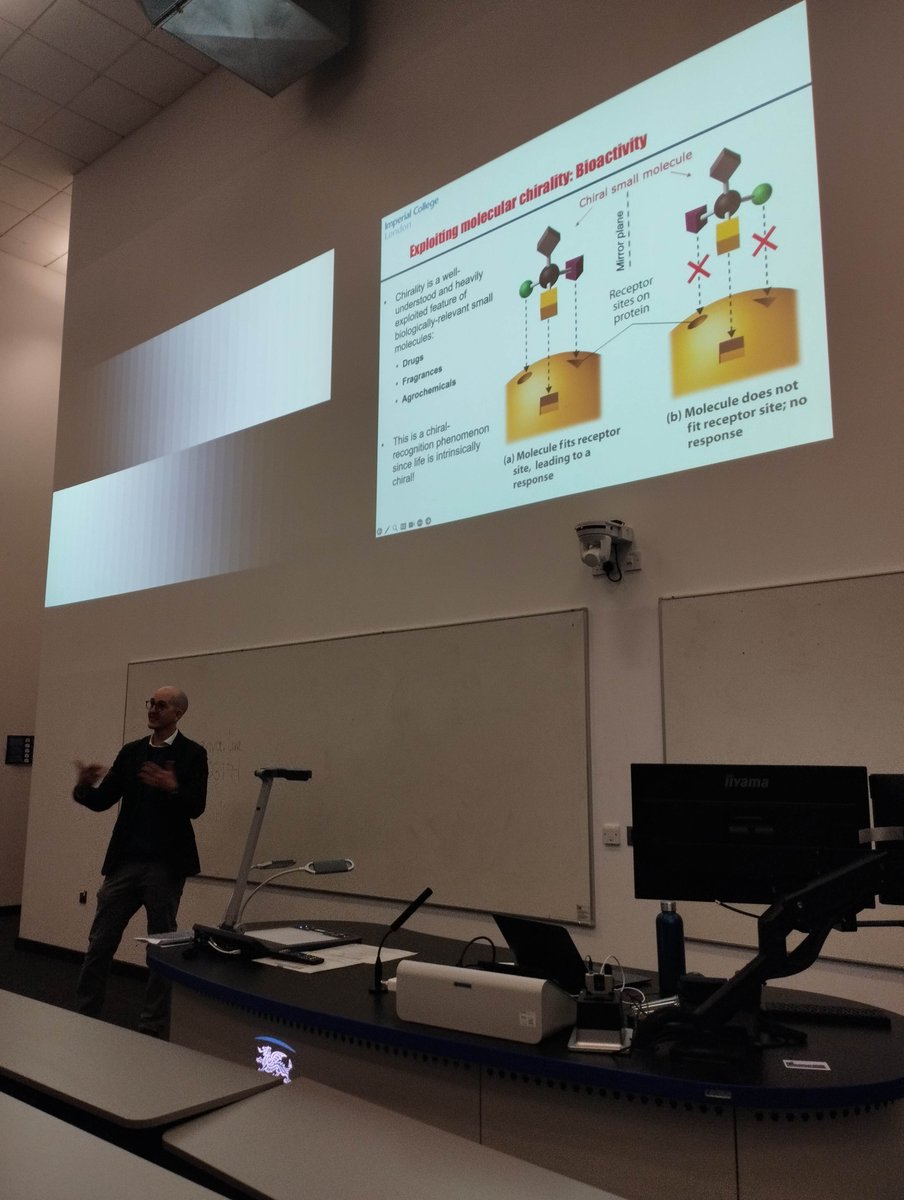 Emrys W. Evans (@emryslab) on Twitter photo It was great to see <a href="/FuchterMatt/">Matthew Fuchter</a> in Swansea today! Congratulations on the <a href="/RoySocChem/">Royal Society of Chemistry</a> prize and thank you for the brilliant talk on chirality 👋 in materials and devices for <a href="/SwanseaChem/">Chemistry SwanseaUni</a>! It was great to see <a href="/FuchterMatt/">Matthew Fuchter</a> in Swansea today! Congratulations on the <a href="/RoySocChem/">Royal Society of Chemistry</a> prize and thank you for the brilliant talk on chirality 👋 in materials and devices for <a href="/SwanseaChem/">Chemistry SwanseaUni</a>!