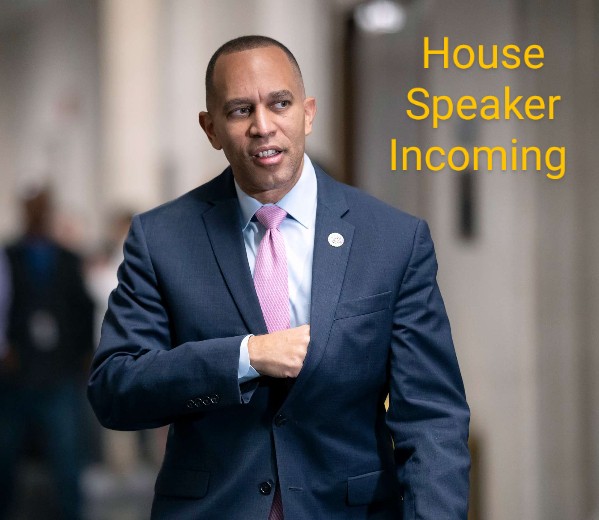 MrSpiritsRaven's tweet photo. The numbers in the #HouseofRepresentatives are
221 republiKKKLANS 212 Demo💣Crafts total 433 votes according to Today's #QuorumCall. How is any #Democrat seriously thinking #HakeemJeffries will win the #SpeakersGavel🔨 https://t.co/mCu198SlhL