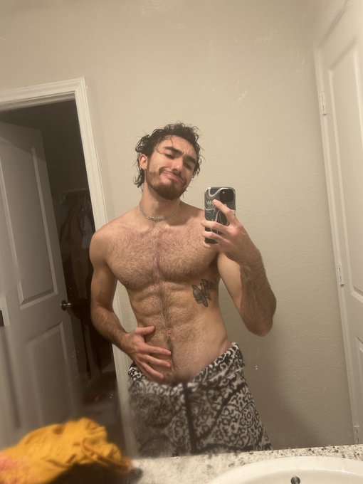 I will be in Dallas this weekend let's get these collabs in 👀 https://t.co/PLd5O2vv8J<a href="/tag/attractive"class="tags"><span>#attractive</span></a>