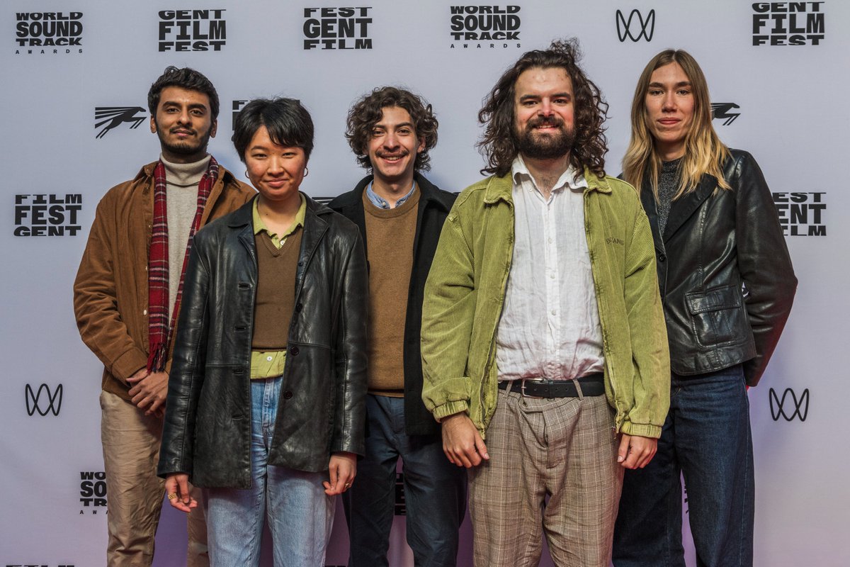 👋✍️ Meet the Young Critics ! — yet even more important: make sure to dive into the refreshing essays and reviews by these 5 aspiring film critics about the #FFG2023 selection, ranging from ‘Poor Things’ to ‘La Sirène’! 🖇️✨filmfestival.be/nl/nieuws?tag=… @photogenie_be