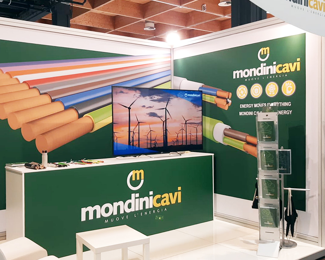 creativeadv_vr's tweet photo. Nuove grafiche per lo stand di Mondini Cavi al MEB di Vicenza di quest’anno!

Visual coordinato con il nuovo catalogo, lo sfondo perfetto per comunicare l’immagine aziendale.

Leggi la news su https://t.co/DD7EzEe8iV

#stand #standfieristico #grafica #fiera #visual #visualdesign https://t.co/kbnhAoUmop