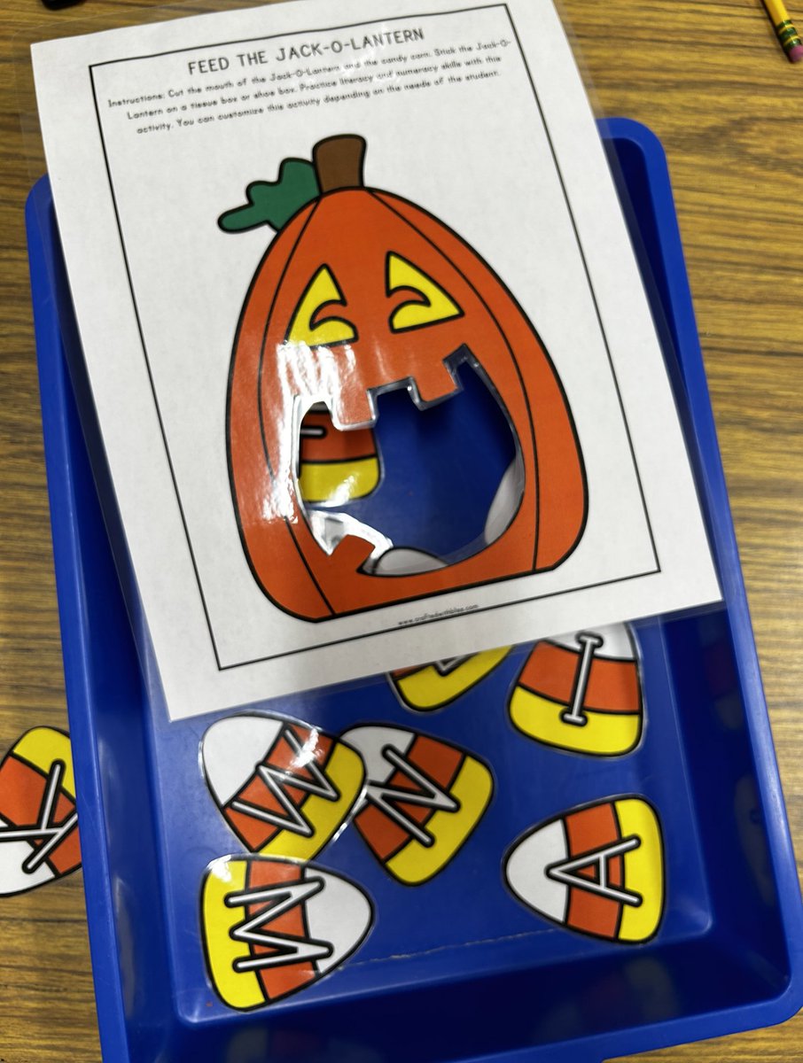 MrsMoschella's tweet image. Can you feed the Jack-O-Lantern? 🎃 We had pumpkins of fun learning about letter names and sounds 😊 #RTI #letterrecognition #Reading