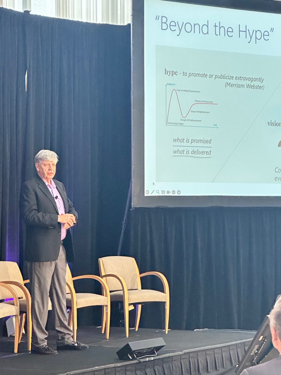 Mike Nawrocki, Managing Director of the ATIS Next G Alliance, the industry group that is building the foundation for North American leadership in 6G and beyond, delivers opening keynote at the <a href="/6GWorld/">6GWorld</a> #6G Symposium being held today in Washington:
6gworld.com/6gsymposium-fa…