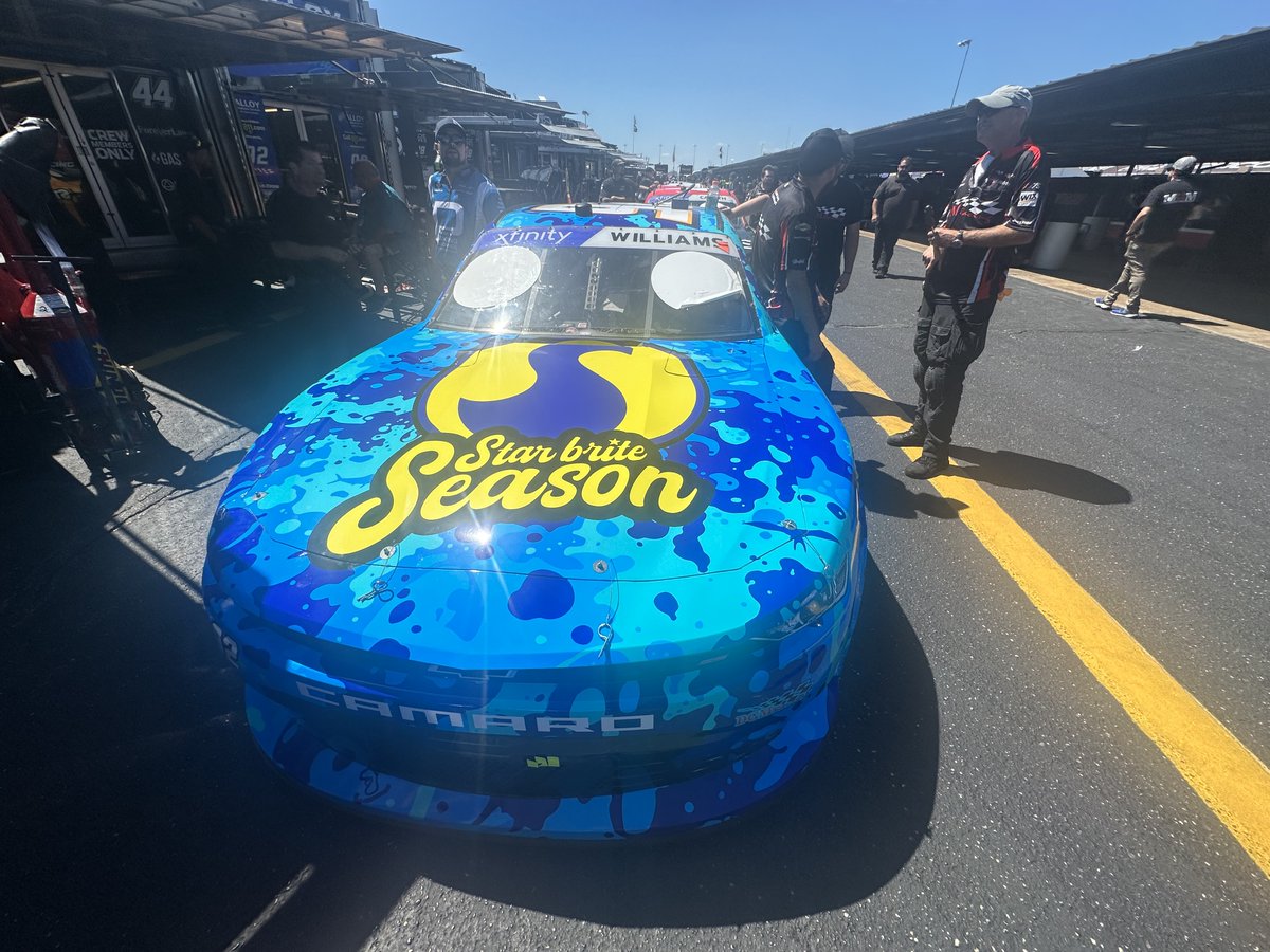 Starbriteinc's tweet photo. Thrills on wheels! Cheer for @josh6williams as he races the waves on the asphalt at Homestead Speedway this weekend. 🏁

Stay tuned for giveaways! 🎁

#StarbriteSolutions #StarbriteSeason #NASCAR
#XFINITYSERIES https://t.co/L5XErigxOO