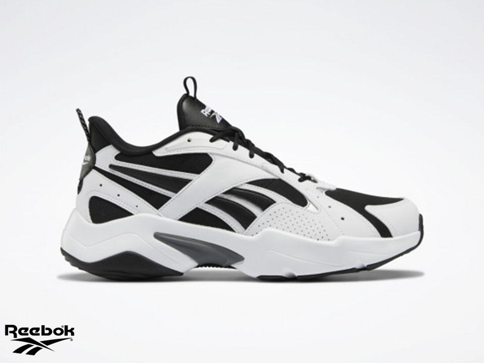 ASLexpress's tweet photo. New adult's Adidas & Reebok trainers now online at https://t.co/FB1gvGAEv9
#aslexpress #wholesale #wholesalesportswear #brandedwholesale #b2b #joblot #offprice #adidas #adidasoriginals #reebok #wholesaledeals https://t.co/gFv2Efuue8