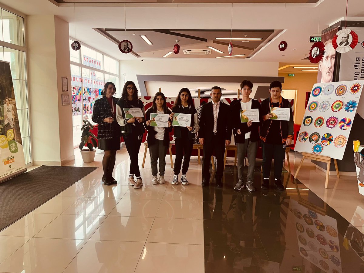 Türkiye geneli yapılan Doğa Koleji 8.sınıf Lgs6 Deneme sınavında üstün başarı gösteren öğrencilerimize başarı sertifikalarını takdim ettik.Tüm öğretmen ve öğrencilerimizi tebrik eder,başarılarının artarak devam etmesini dileriz🥇<a href="/DogaOkullari/">Doğa Koleji</a> <a href="/KvancBarlas/">Kıvanç Barlas 🇹🇷</a> <a href="/uckardbuket/">Buket</a> <a href="/Turan_Gll/">Turan_Gll</a>