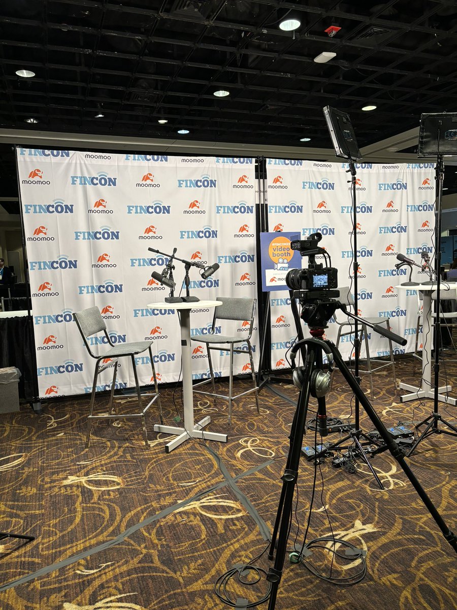 ChrisCoffee's tweet photo. I’m about to film over 30 podcast for financial content creators around the world 🎥 #fincon2023 https://t.co/IptlOK2606