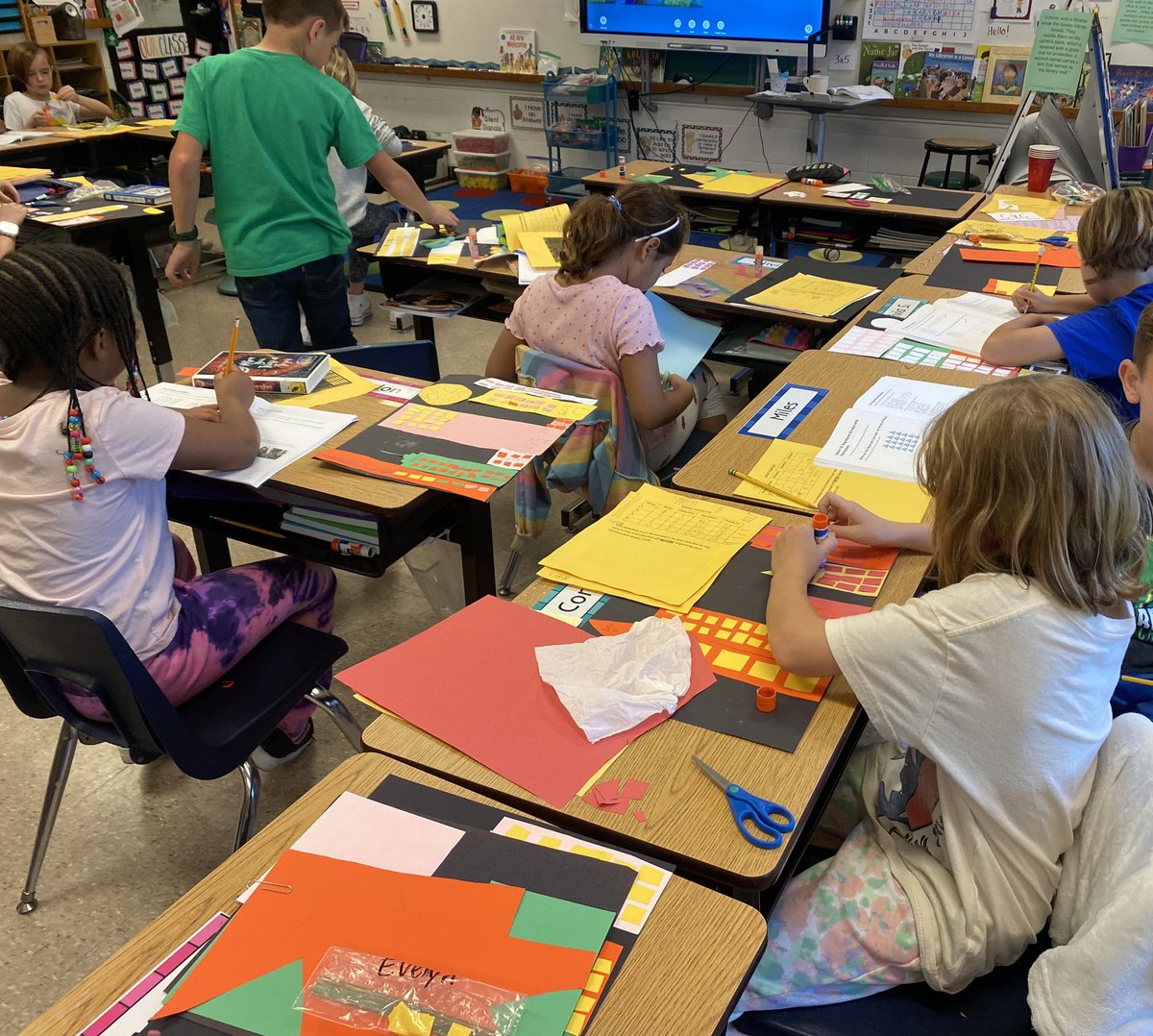 Wilder Elem. School (@wilderwildcats) on Twitter photo 🗣️out: <a href="/schwager_rachel/">Rachel Schwager</a>’s 3rd grade class started w/ math talks, then transitioned to PBLs where Ss were using IM to construct and design buildings! ❤️ing all that is getting accomplished in her room! <a href="/JCPSKY/">JCPS</a> <a href="/SMSmathgal/">Samantha Murro Shea</a> <a href="/BillPerkins12/">Bill Perkins</a> 🗣️out: <a href="/schwager_rachel/">Rachel Schwager</a>’s 3rd grade class started w/ math talks, then transitioned to PBLs where Ss were using IM to construct and design buildings! ❤️ing all that is getting accomplished in her room! <a href="/JCPSKY/">JCPS</a> <a href="/SMSmathgal/">Samantha Murro Shea</a> <a href="/BillPerkins12/">Bill Perkins</a>