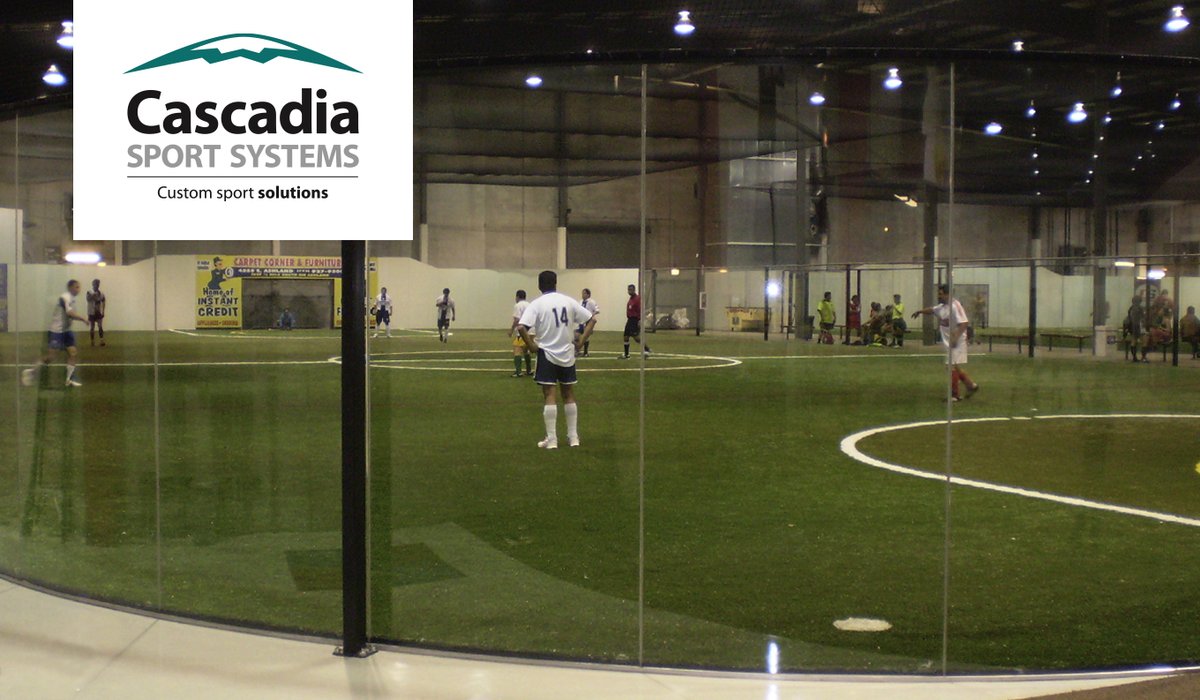 The CAS3900 system shows off a sleek, modern appearance, providing excellent spectator  views. The frameless, tempered glass areas provide surprising flex and  good energy absorption upon player impact. conta.cc/3tgncBj