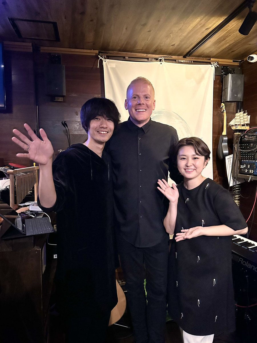 donkuma3's tweet photo. 3人が提案したオリジナルカクテルも
美味しかったです🍸
たくさん楽しませてくださって
ありがとうございました🎸🎹🎤
The cocktails were delicious!!!
Thank you for always entertaining me. https://t.co/qIr4RRviTA