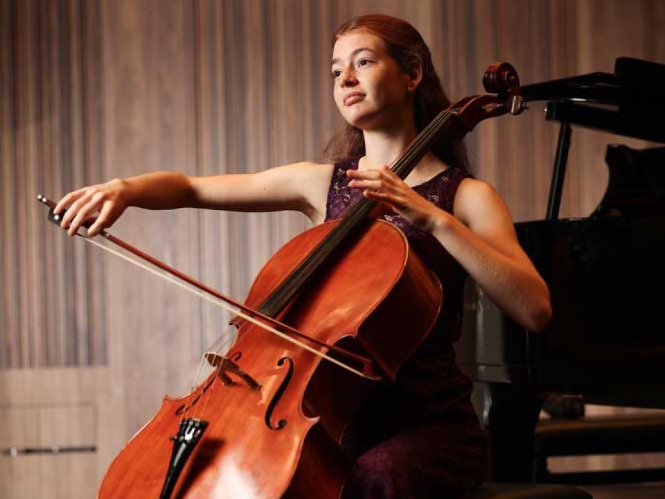 RIAMDublin's tweet photo. Congratulations to Elizabeth Troup, 15, Cello, Anna Varga, 18, Cello, Adam Joyce, 16, Cello and Sarah Brazil, 15, Violin, who were recently announced as the newest members of the 2023 @ESlawIE Eversheds Sutherland Accelerator Academy. 
https://t.co/o7GnN3bUnO https://t.co/mJ720pZSSl