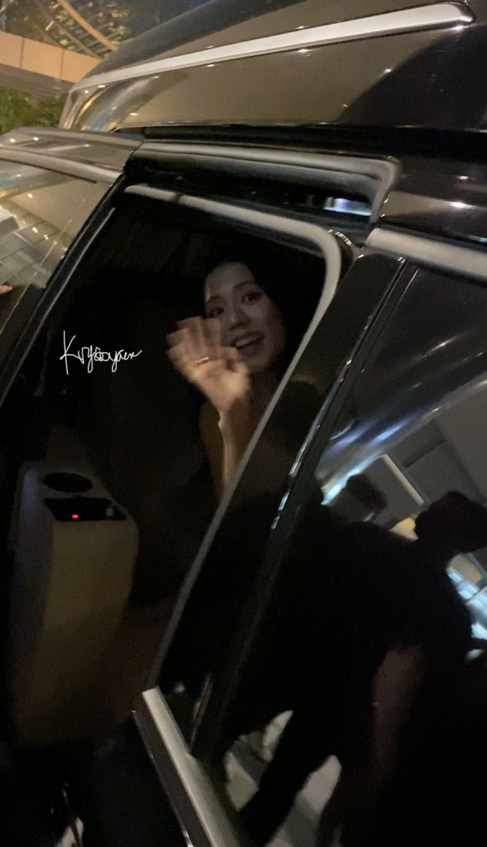 krysooyaaa🥀 tweet media