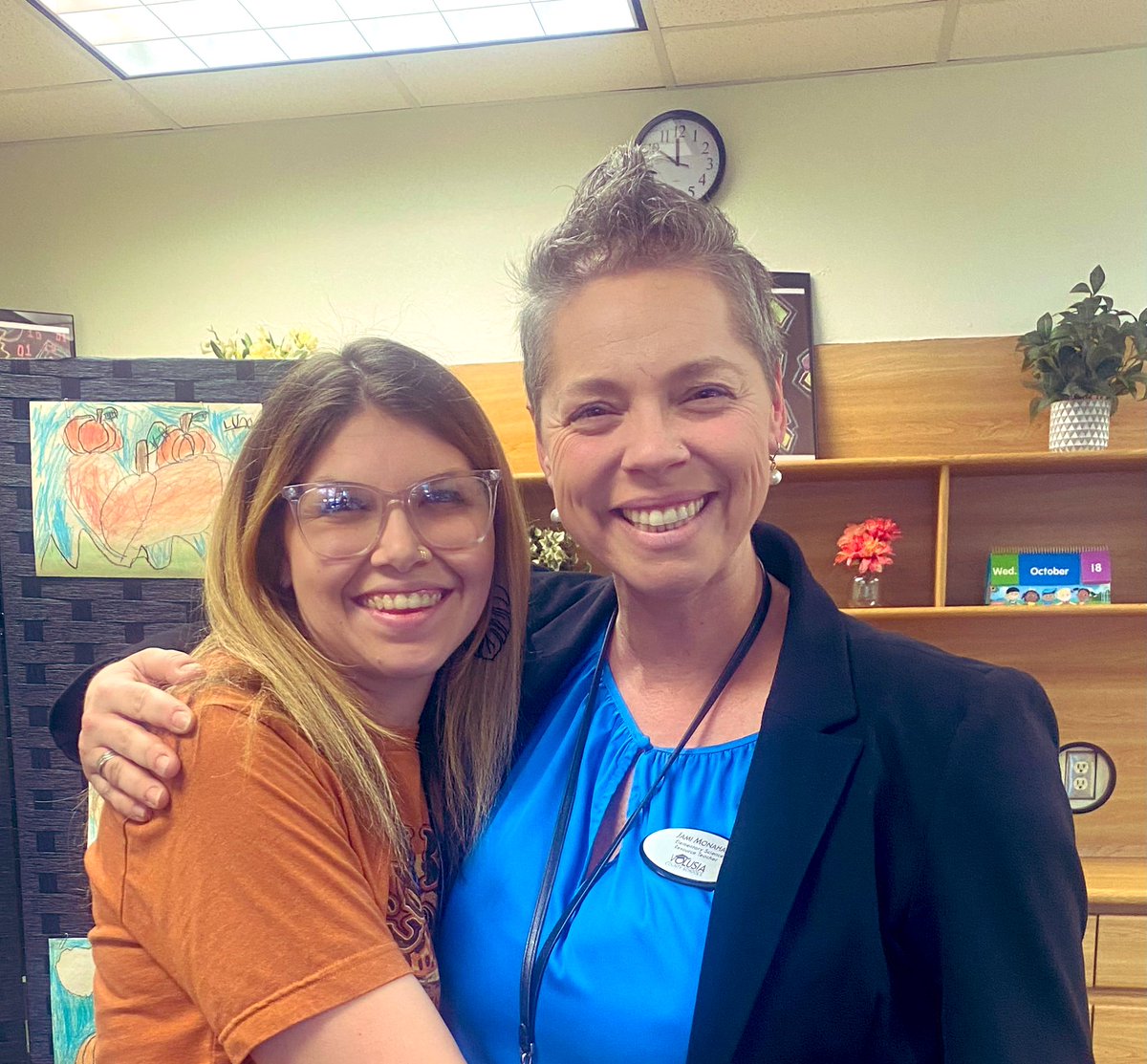 Jami Monahan (@jamimonahan9) on Twitter photo Thank you Sierra, office specialist, for the warm welcome at <a href="/Go_Dragons_/">Discovery Elementary</a> ! Iโm so grateful to support the science at Discovery Elementary this year ๐ #positivity #officespecialistrocks ##schoolcommunity Thank you Sierra, office specialist, for the warm welcome at <a href="/Go_Dragons_/">Discovery Elementary</a> ! Iโm so grateful to support the science at Discovery Elementary this year ๐ #positivity #officespecialistrocks ##schoolcommunity