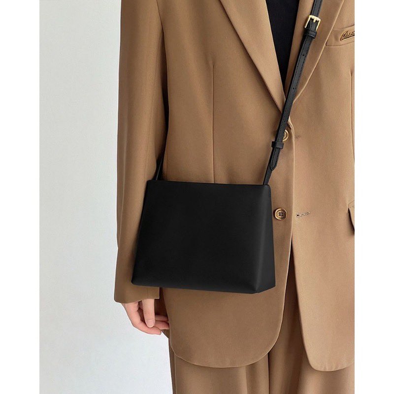 sobatshopii's tweet photo. Tas Polos Simpel &amp; elegant looks
🖇 https://t.co/FPgMOVpRxc

Tas Selempang Wanita Slingbag Sara Wijayanto Kyungsoo SooSoo Company SooSoo Entertainment Baekhyun MOM SORRY GAMA JEALOUSY BY CHA EUNWOO LEE JENO THANK YOU Inisial M Cawapres Madura 349 T WIN AT GMMTV2024 #SUZY #DOONA https://t.co/Jir0PhSPPT