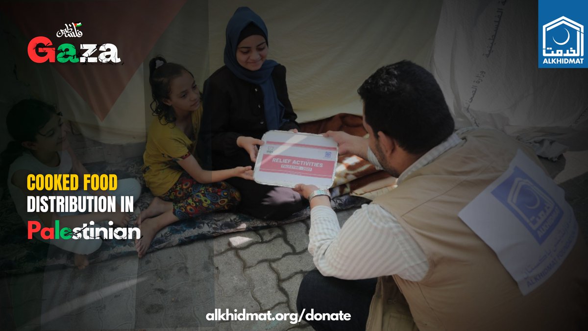 KpAlkhidmat's tweet photo. الخدمت کی طرف سے روزانہ کی بنیاد پر بے گھر فلسطینی بہن بھائیوں کو خوراک پہنچائی جارہی ہے📷
Every day, Alkhidmat relief supplies are reaching displaced Palestinian brothers and sisters.
 #Gaza  #Alkhidmat #donateforpalestine
#SupportGaza #SupportPalestine #AlkhidmatInPalestine https://t.co/NdbmJKNf5v