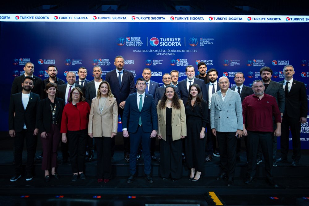 TBF's tweet photo. Türkiye Basketbol Federasyonu (TBF) ile Türkiye Sigorta arasında gerçekleşen anlaşmayla Türkiye Sigorta, Basketbol Süper Ligi’nin ardından Türkiye Basketbol Ligi’nin de isim sponsoru oldu.

Detaylar 👇🏻

https://t.co/eRqlQDijhv https://t.co/uoqB7ENVw4