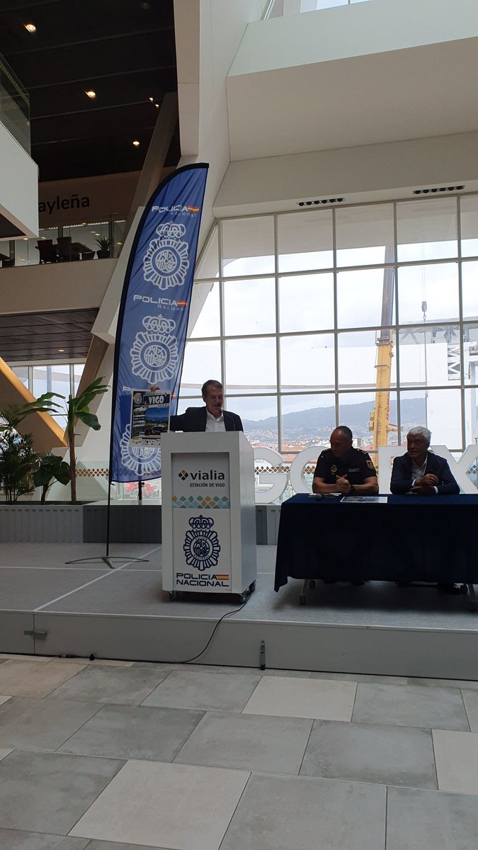 femxafx's tweet photo. Ya están abiertas las inscripciones a la carrera solidaria #Ruta091 de @policia en #Vigo de la que somos patrocinadores, a beneficio de @DownVigo.  ¡Nos vemos el 19/11! 
Regístrate: https://t.co/kDR6SHtz6e… https://t.co/Q2UIIBHXaz