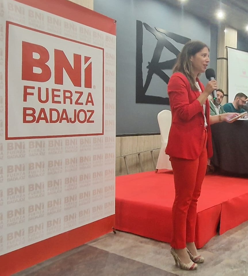 rakkelrg's tweet photo. Reunión semanal de BNI FUERZA BADAJOZ 
Qué es BNI?
BNI es una red de empresarios que se referencian clientes , sólo puede haber una empresa por categoría profesional; es decir, sólo hay una Inmobiliaria.
#BNIEspañaSLC
#BNIExtremadurasur
#Badajoz https://t.co/kV5Hxfzd89
